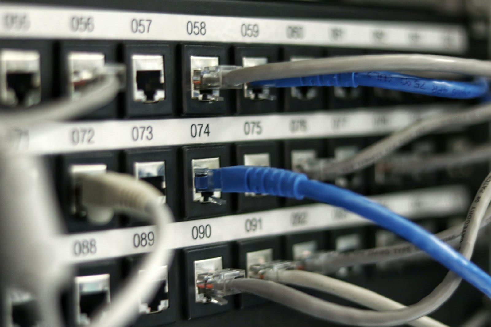 WireGuard vs IPsec - Care VPN Sa Alegi Pentru Firma in 2026